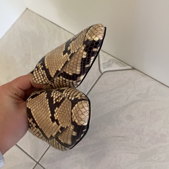 Marc Fisher flats - Picture 4 of 7